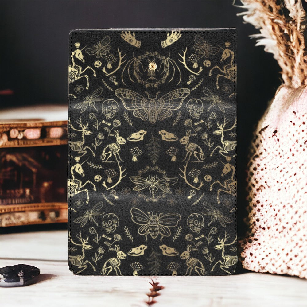 Dark Adacemia Forest Animal Skeleton Trifold wallet | Sense Forest