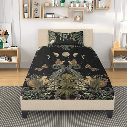 Dark Cottagecore Bedding Set – Fern, Snail & Moon Phases (3pcs) - sense forest