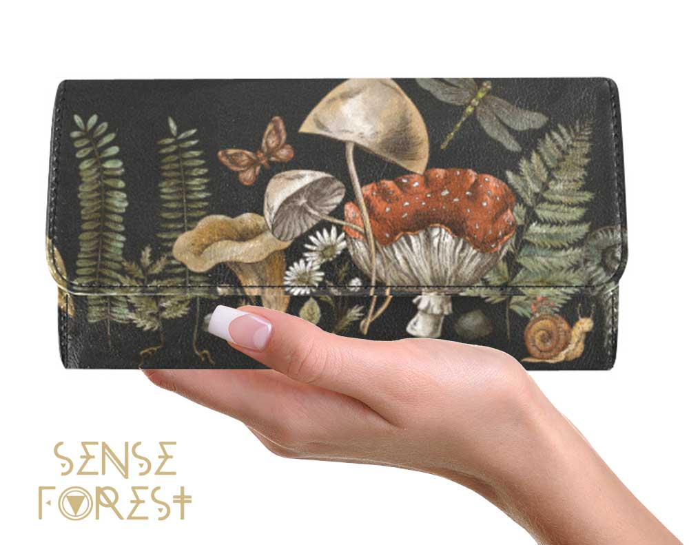 Cottagecore Mushroom fern Trifolds Women's Long Clutch Wallets - sense forest